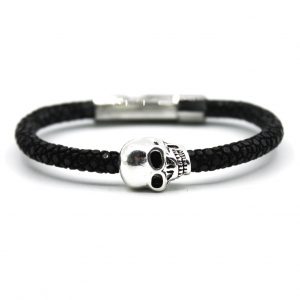 silver-skull-black